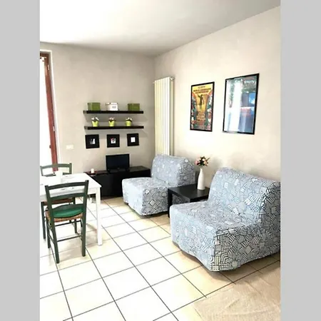 Апартаменти Monolocale Ai Piedi Di Citta Alta *