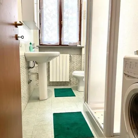 Monolocale Ai Piedi Di Citta Alta *